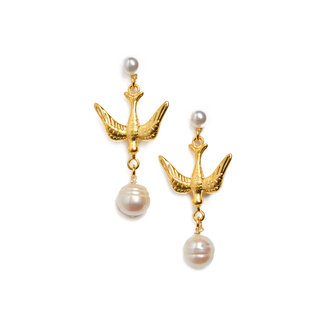 Fallen Aristocrat Songbird Pearl Earrings Fallen Aristocrat Songbird Pearl Earrings