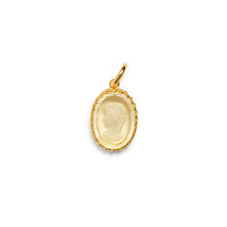 Fallen Aristocrat Cameo Jonquil Glass 18k Charm