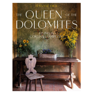 Queen of the Dolomites Living Book