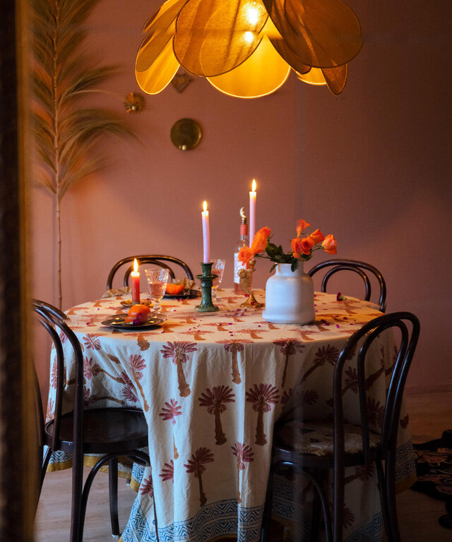 Tala Palm Tree 55"x87" Tablecloth