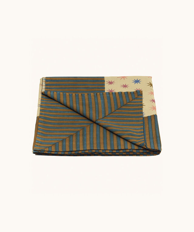 Nora Star 55"x87" Tablecloth