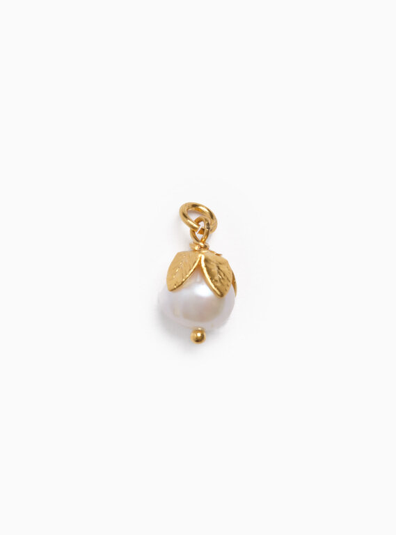 Fallen Aristocrat Pearl Bud Charm
