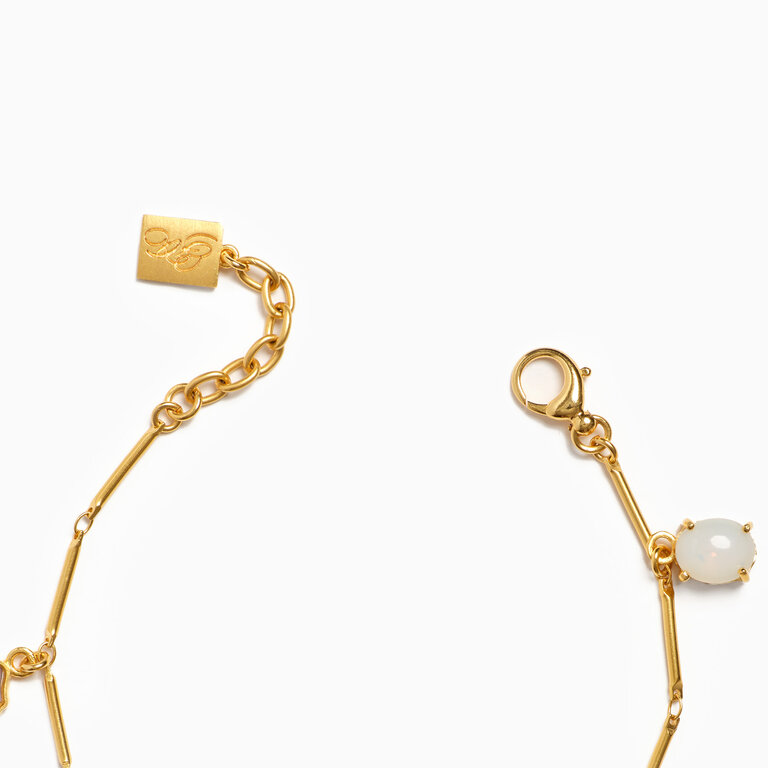 Fallen Aristocrat Grotto Charm Bracelet