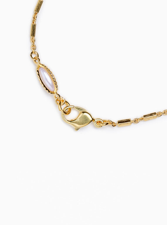 Fallen Aristocrat Pearl Oval Bracelet