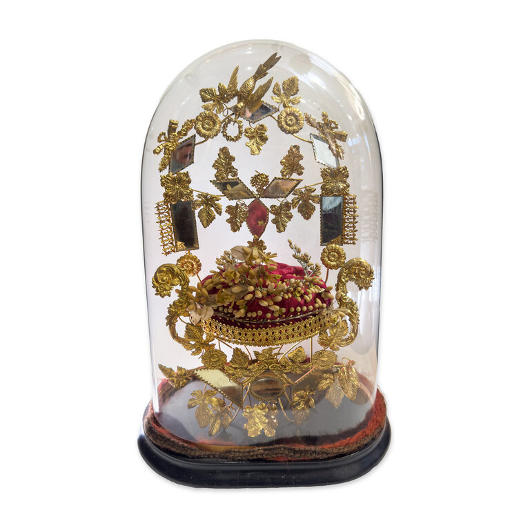 Globe de Mariée, III