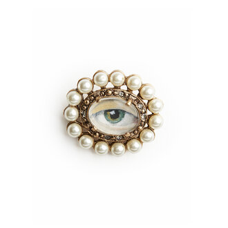 Fallen Aristocrat Lover’s Pearl Eye Brooch, Green Iris