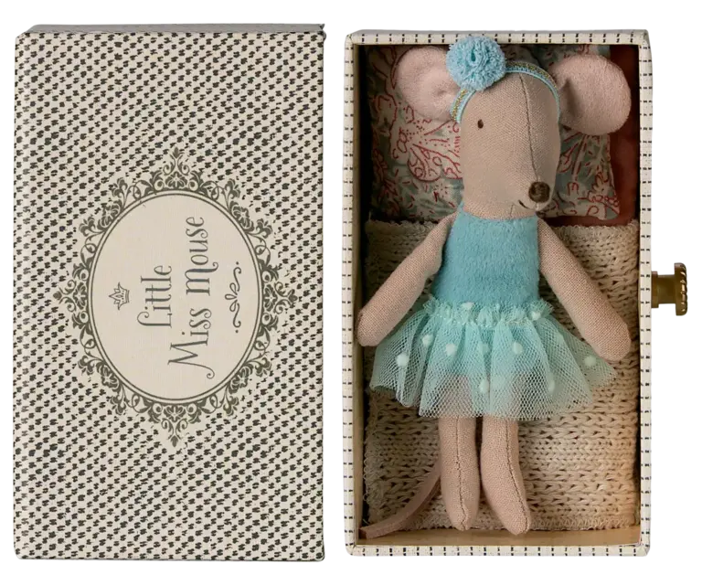 Maileg Little Sister Dance Mouse in Daybed