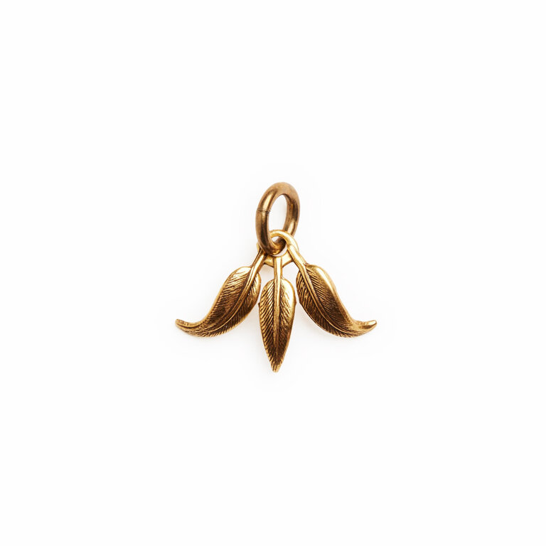 Fallen Aristocrat Three Leaf Charm