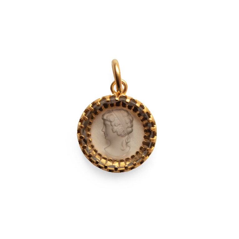 Fallen Aristocrat Round Cameo Charm, Smoke
