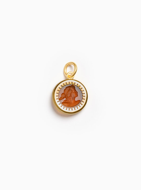 Fallen Aristocrat Charm- Cameo Round 18mm, Dark Amber