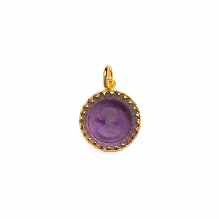 Fallen Aristocrat Round Violet Cameo Charm