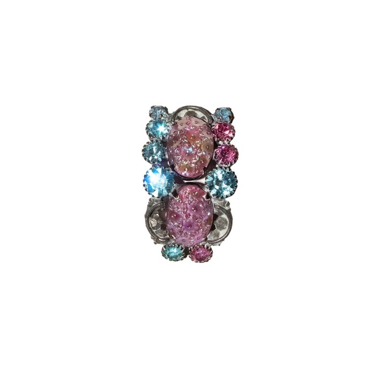 Single Small Vintage Jewelry Armature