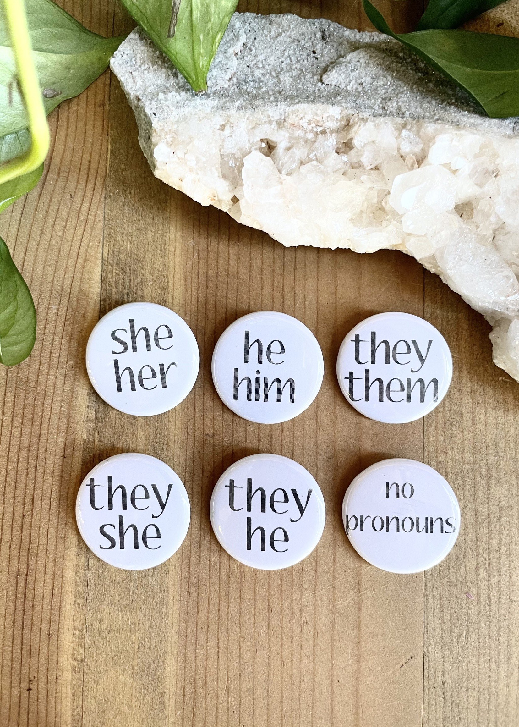 custom pronoun pins