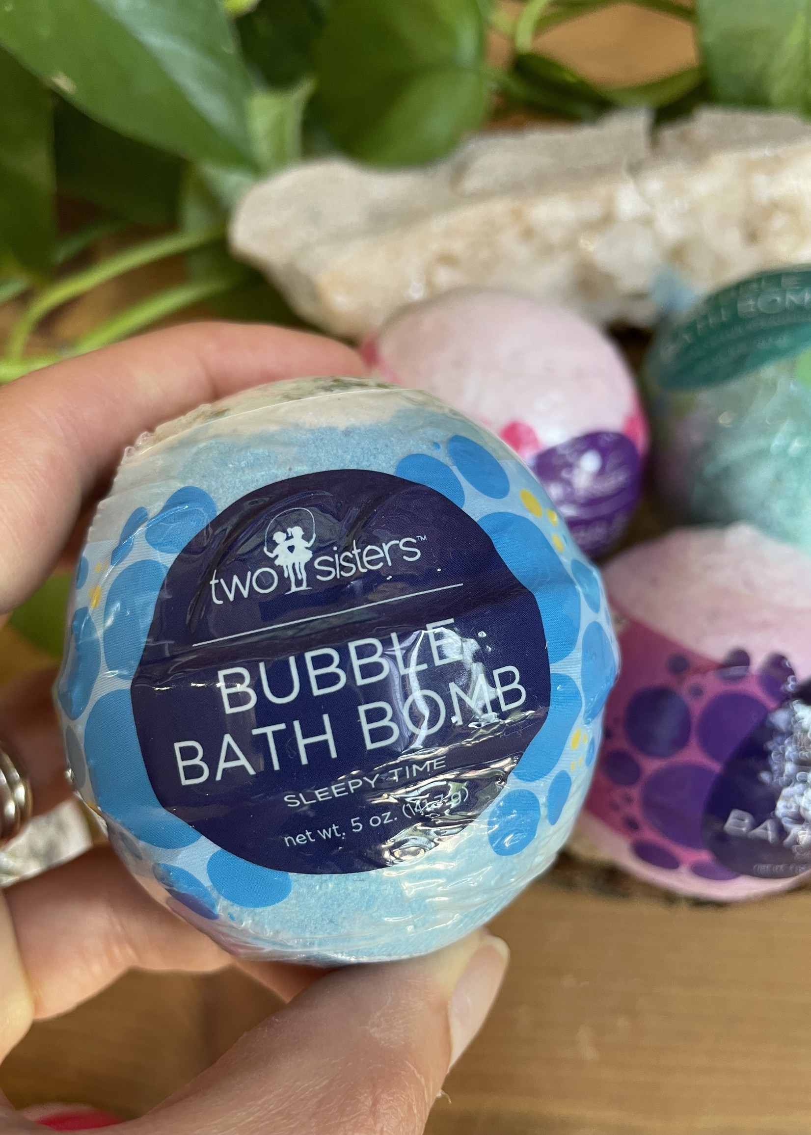 bath bombs made by two sisters