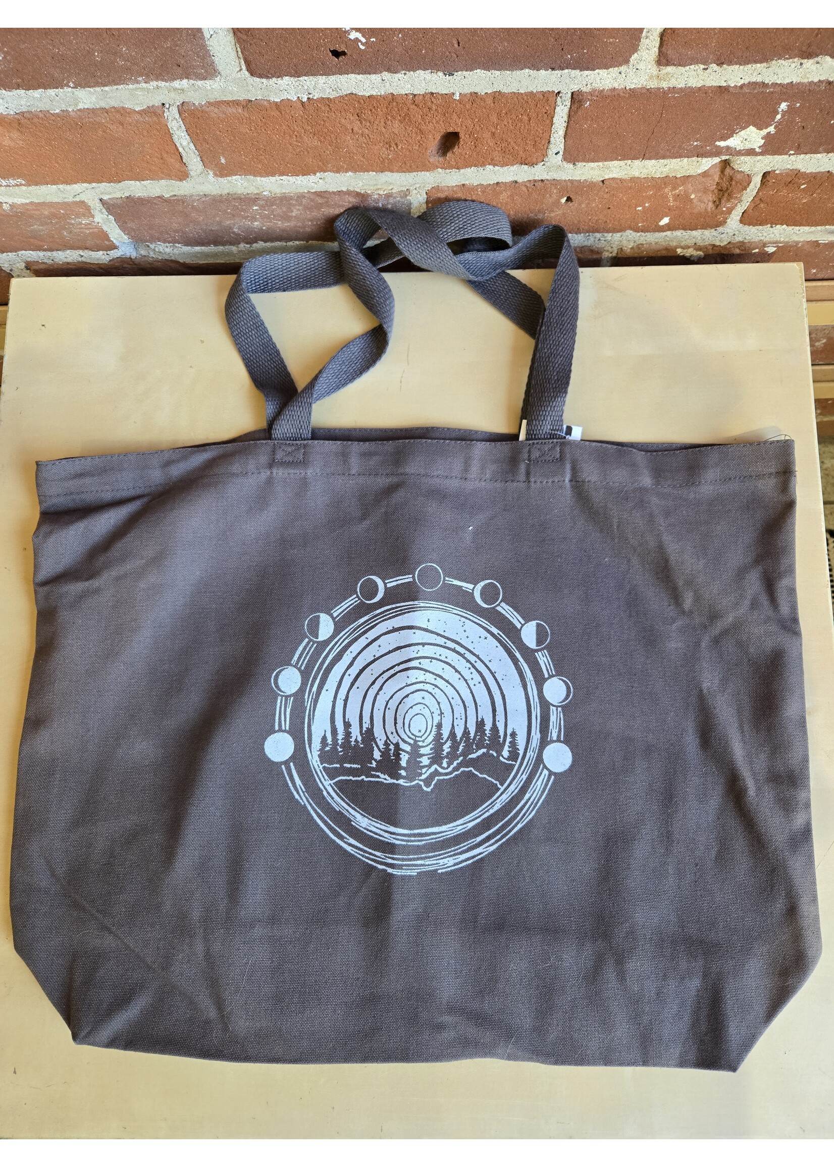 Tangled Up In Hue Moon Over Midwest - Lg Grey Tote