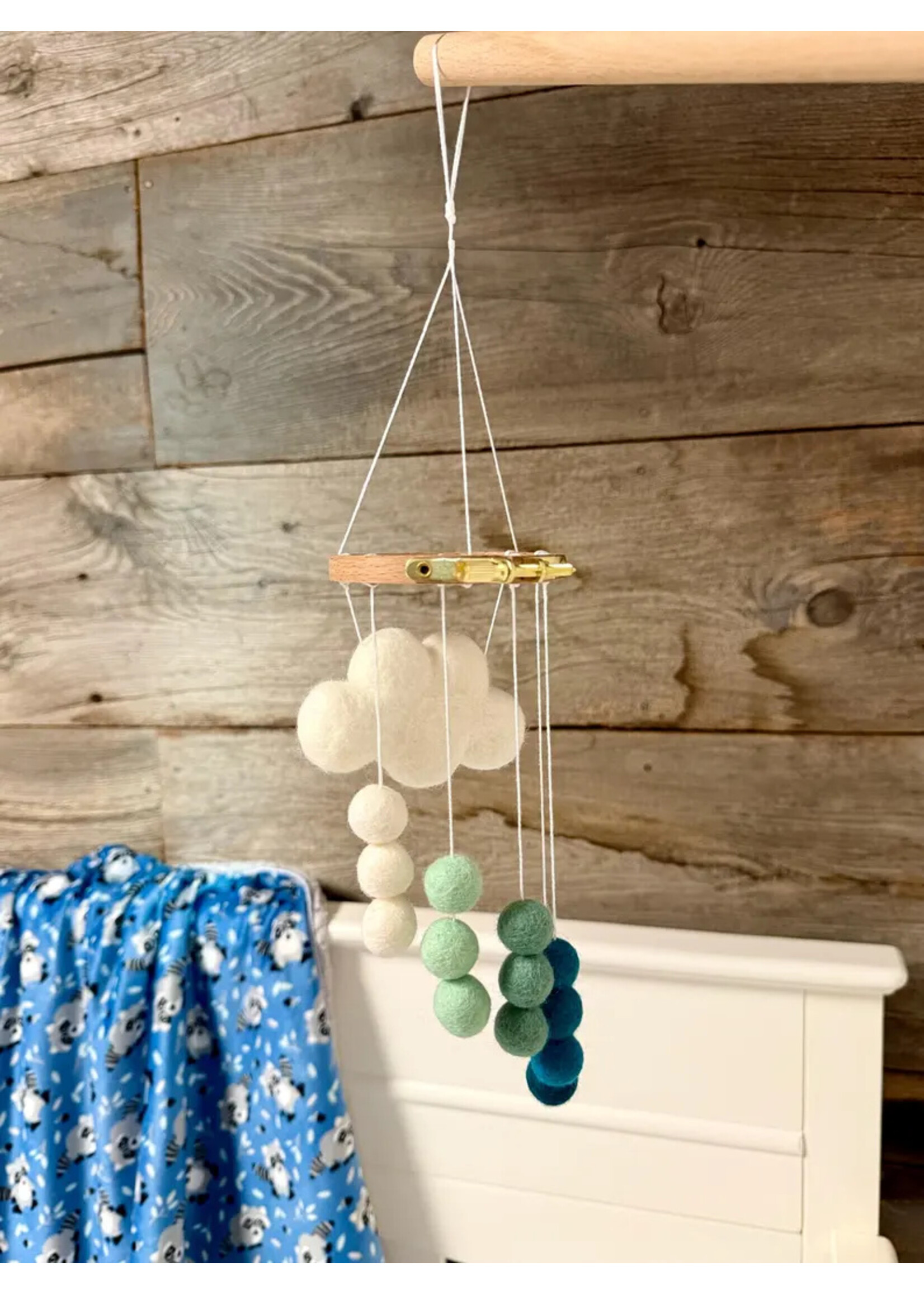 Peachy Pants Designs Handmade Cloud Mobiles