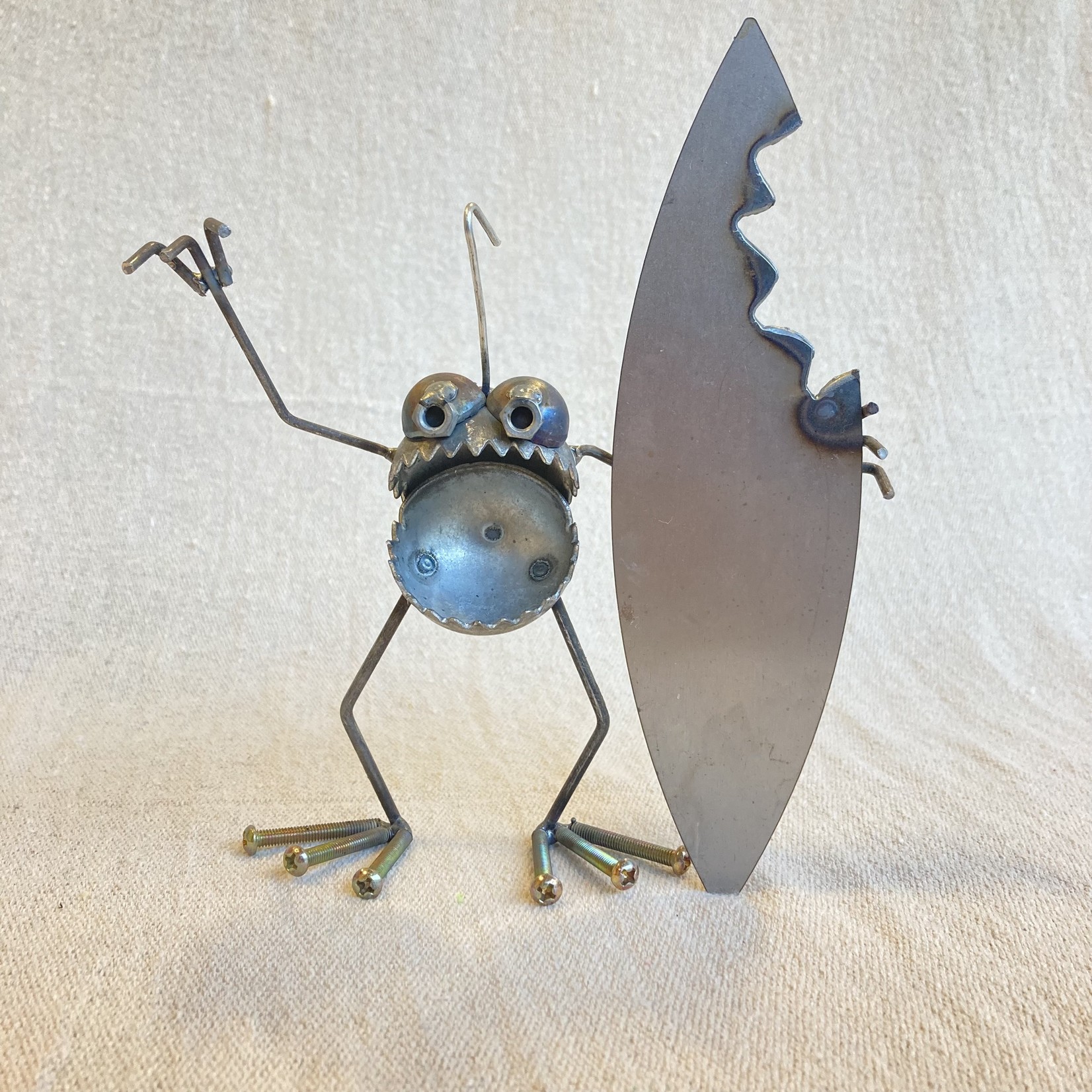 Sugarpost Gnome-Be-Gone Shark Bite Surfer