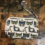 Bungalow 360 Clutch Cat