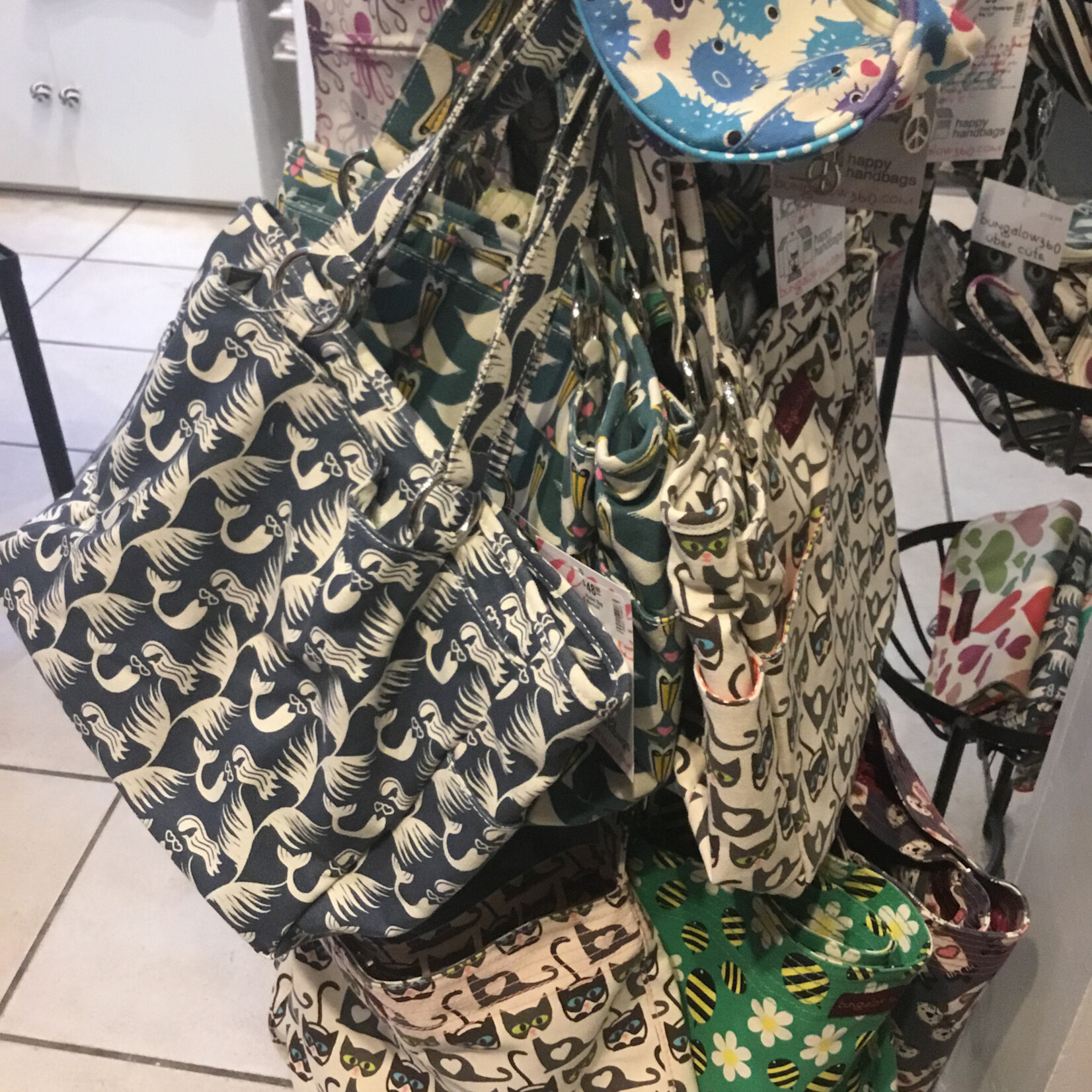 Bungalow 360 Pocket Bag Sea Otter