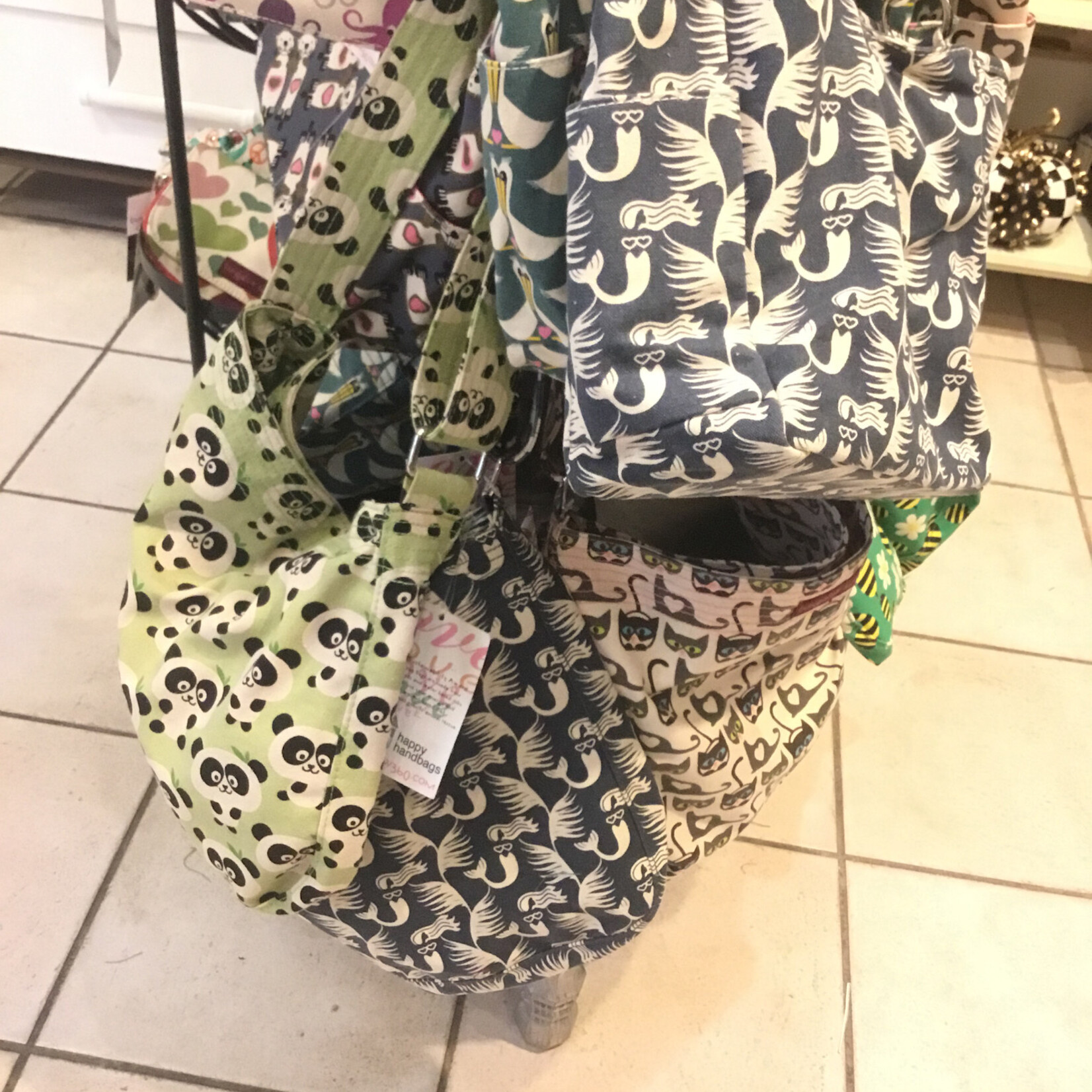 Bungalow 360 Large Messenger Panda