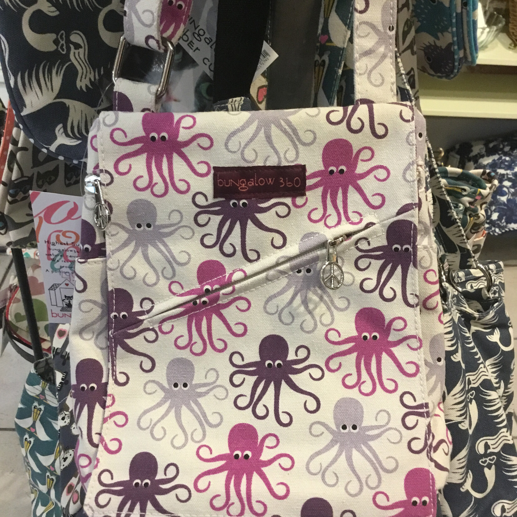 Bungalow 360 Small Messenger Bag