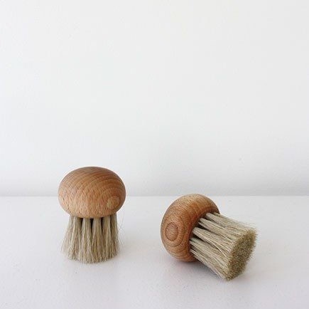 Round Mushroom Brush