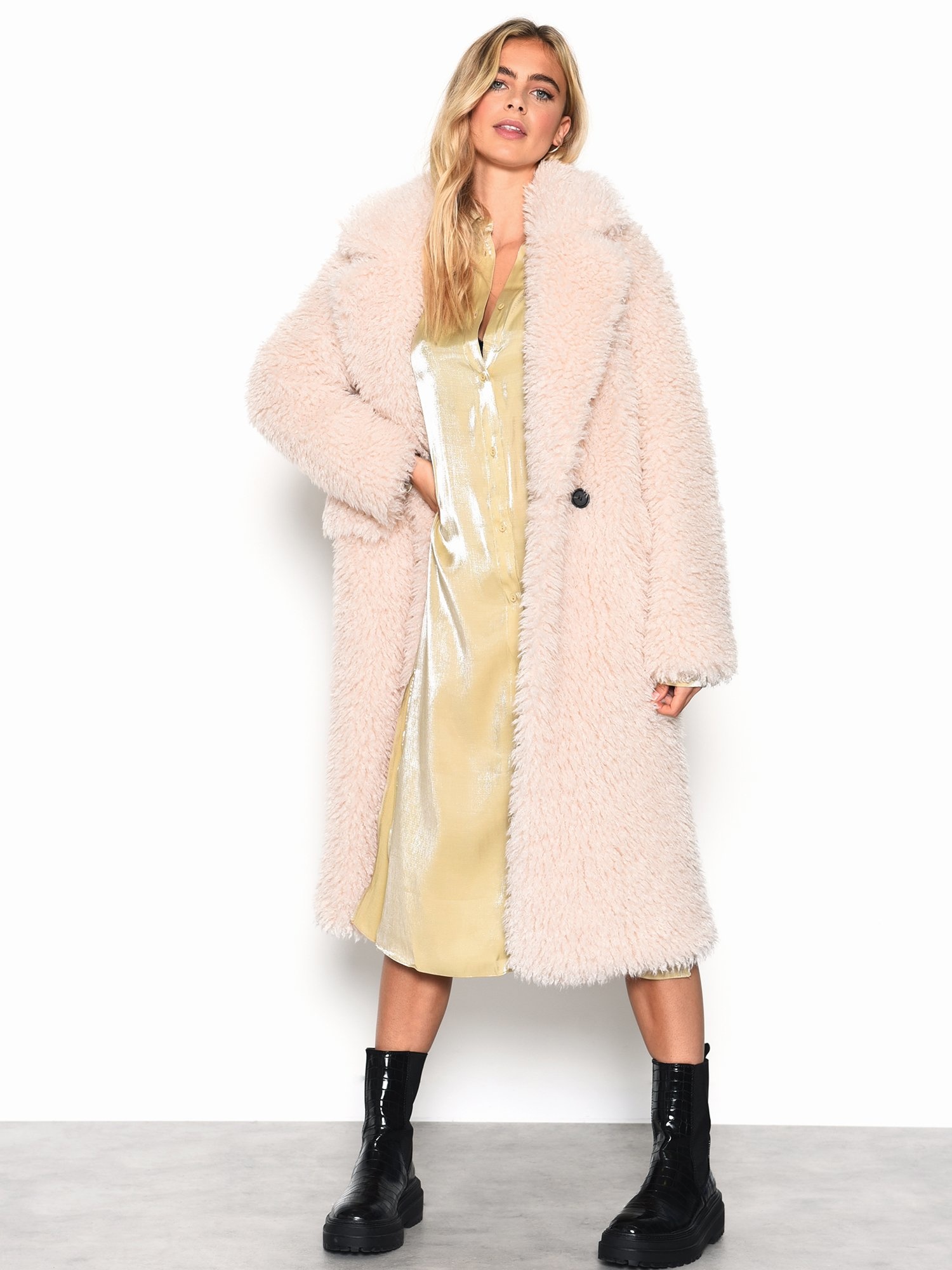 glamorous faux fur coat