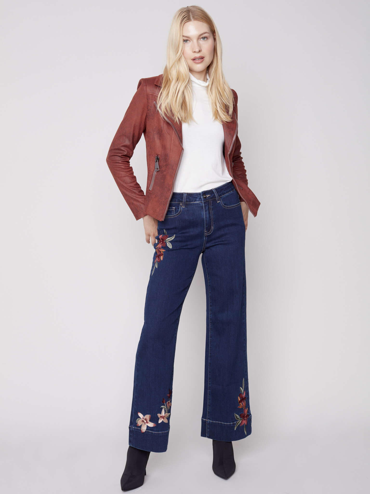 Embroidered Flare Jean-6