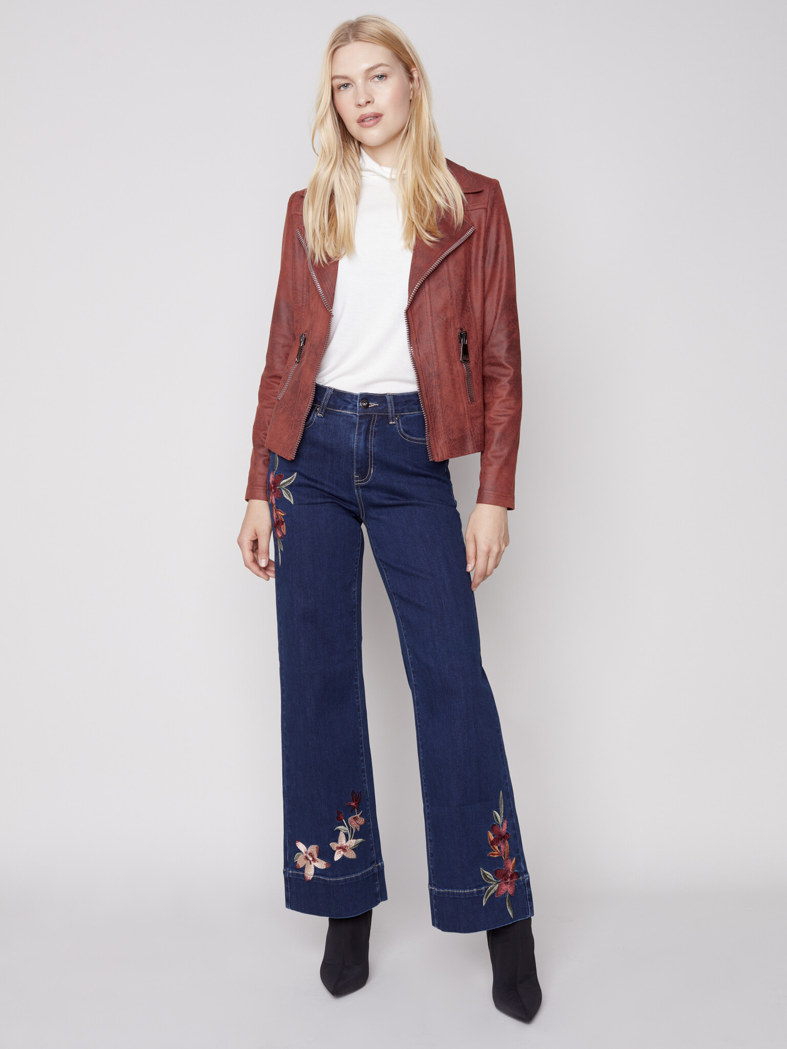 Embroidered Flare Jean-7
