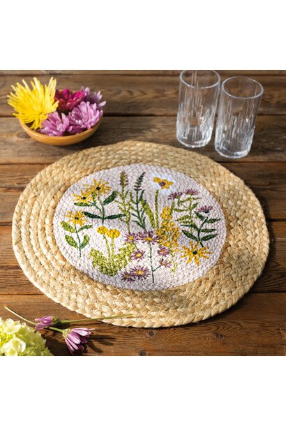 Bees & Blooms Braided Round Placemat