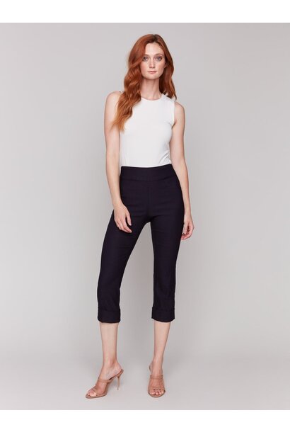 Stretch Pull-On Capri Pants