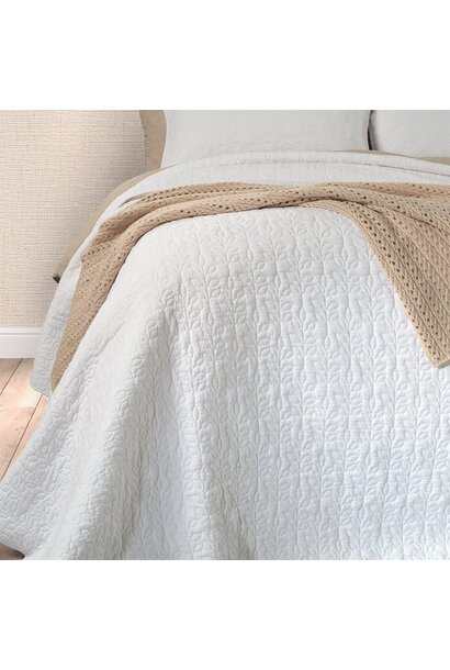 Foliage Stitched Quilt Set