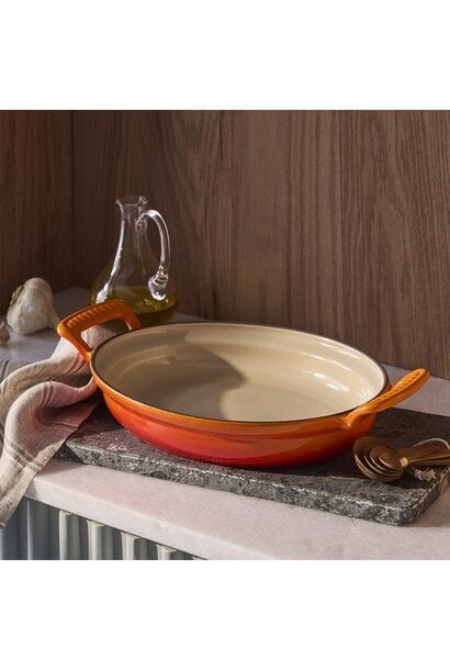 Modern Heritage Oval Baker