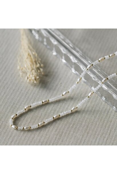 Iylara Moonstone Necklace