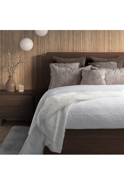 Carmen Vintage Quilt Set