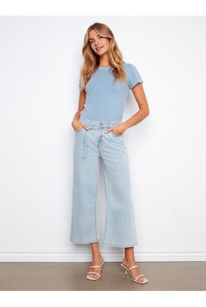Belted Cropped Wide Leg Jeans