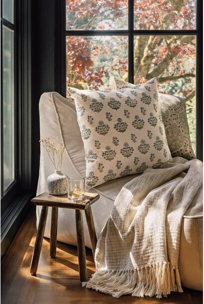 Heather Ceramic Bud Vase