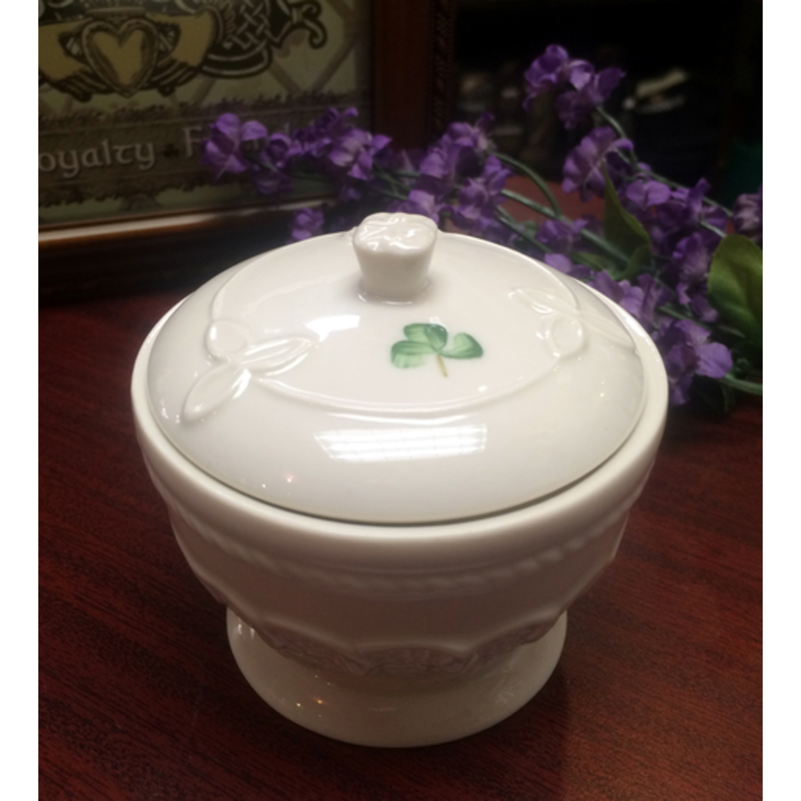 LIMITED EDITION BELLEEK CELTIC LACE EVENT PIECE - Trinket Box