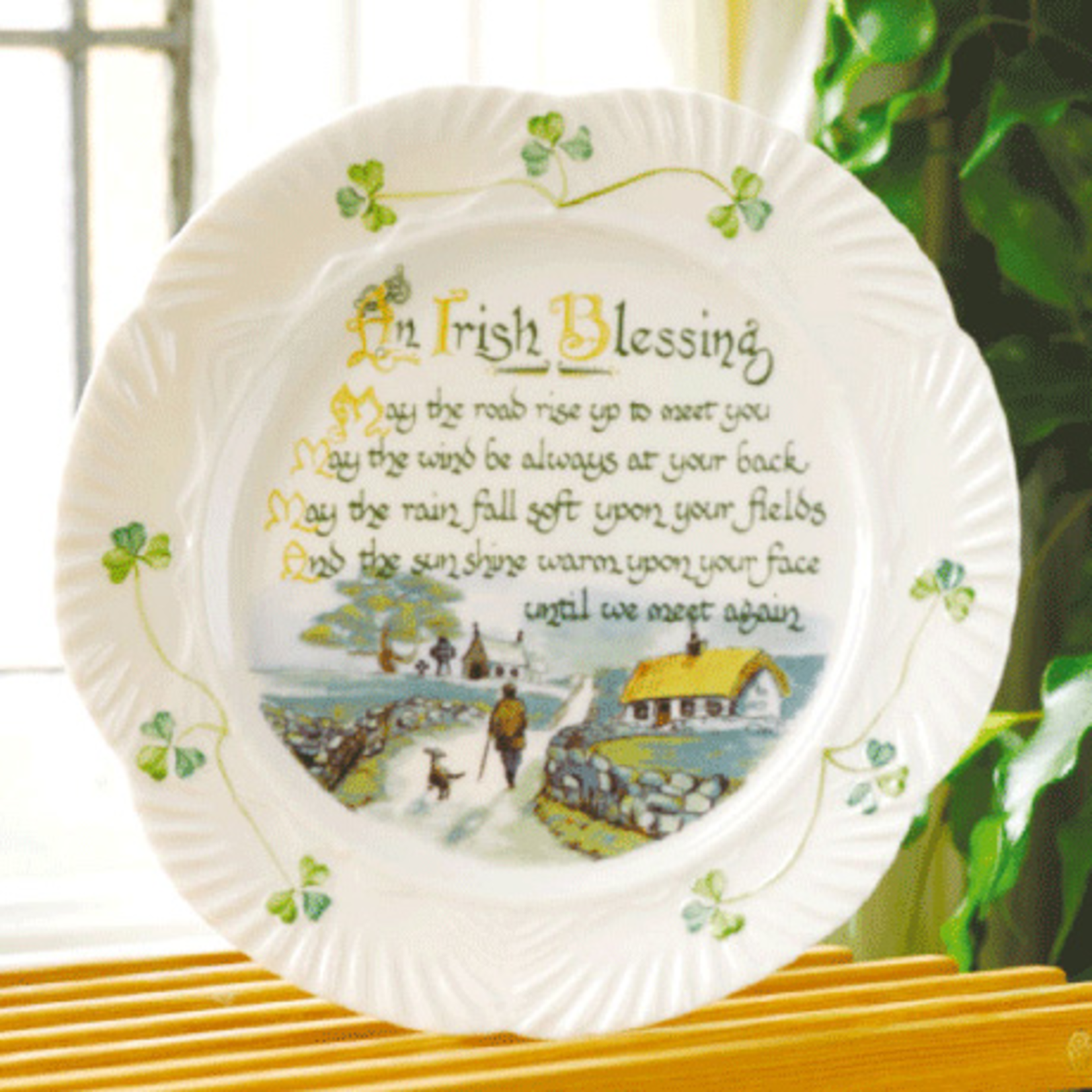 PLATES, TRAYS & DISHES BELLEEK HARP PLATE - Irish Blessing