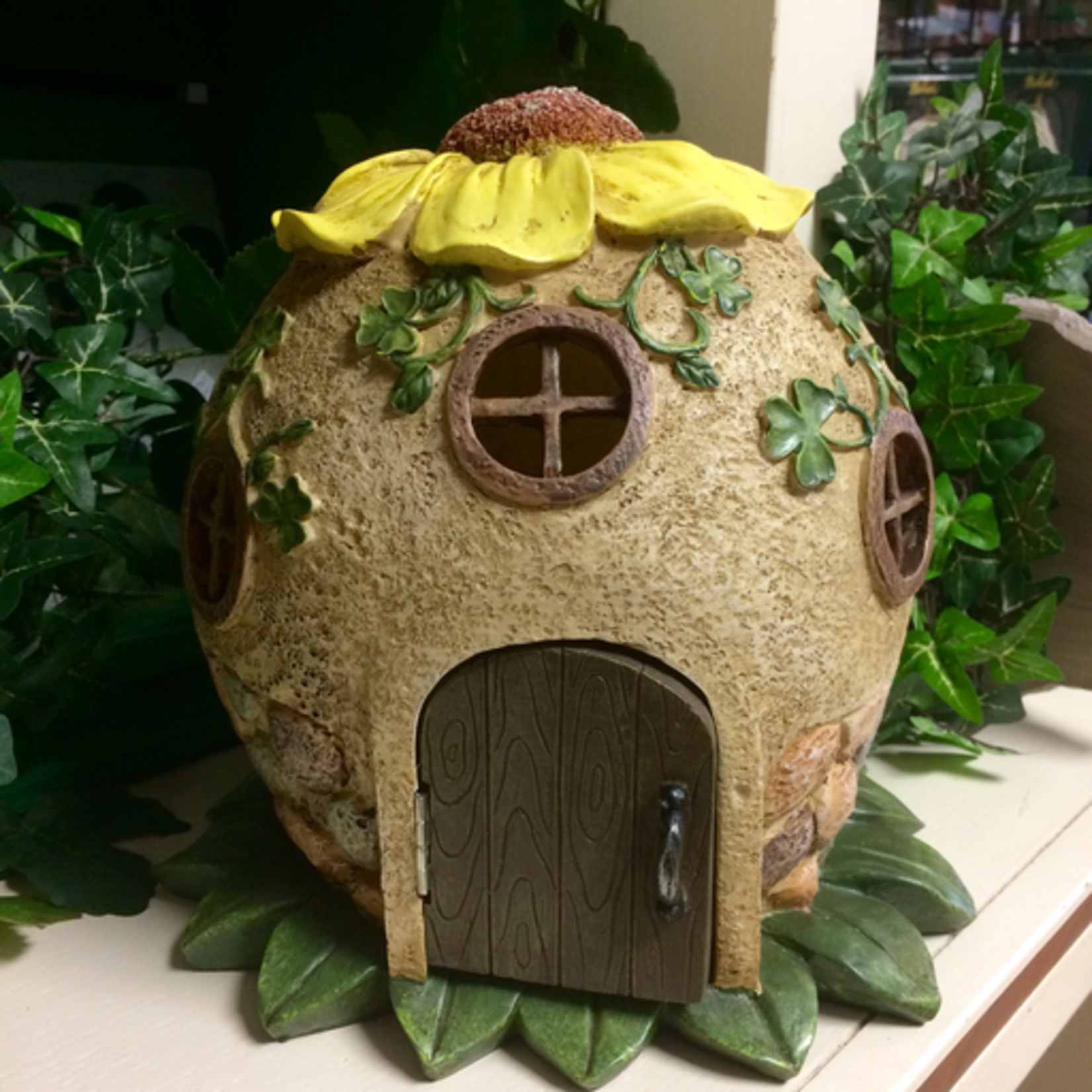 GARDEN GARDEN FAIRY SUNFLOWER HOUSE