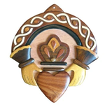 DECOR ISLANDCRAFT WOOD WALL ART - Irish Claddagh