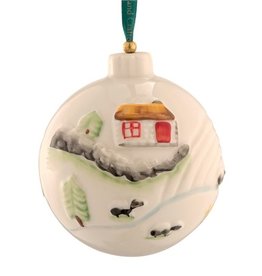 https://cdn.shoplightspeed.com/shops/643161/files/37117543/262x276x1/ornaments-belleek-classic-connemara-bauble.jpg