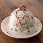 DECOR BELLEEK APPLEBLOSSOM HONEY POT w. DISH