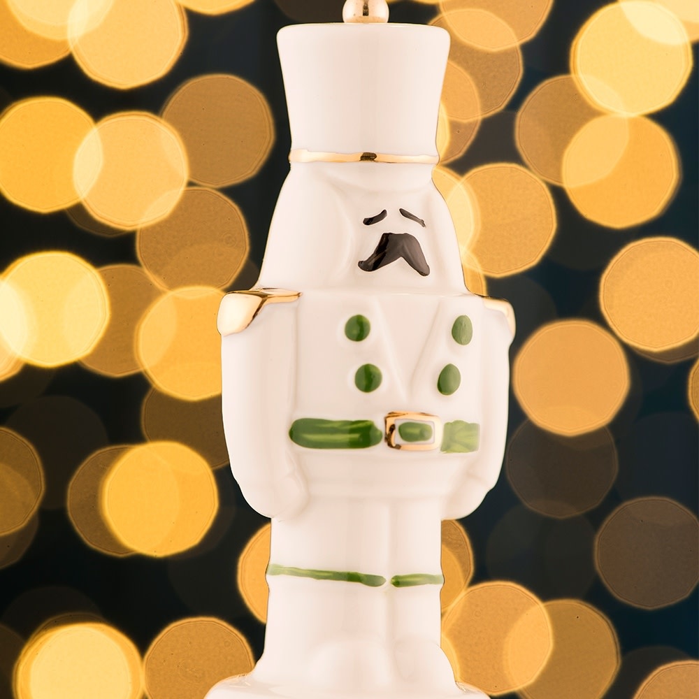 ORNAMENTS BELLEEK ORNAMENT - Nutcracker