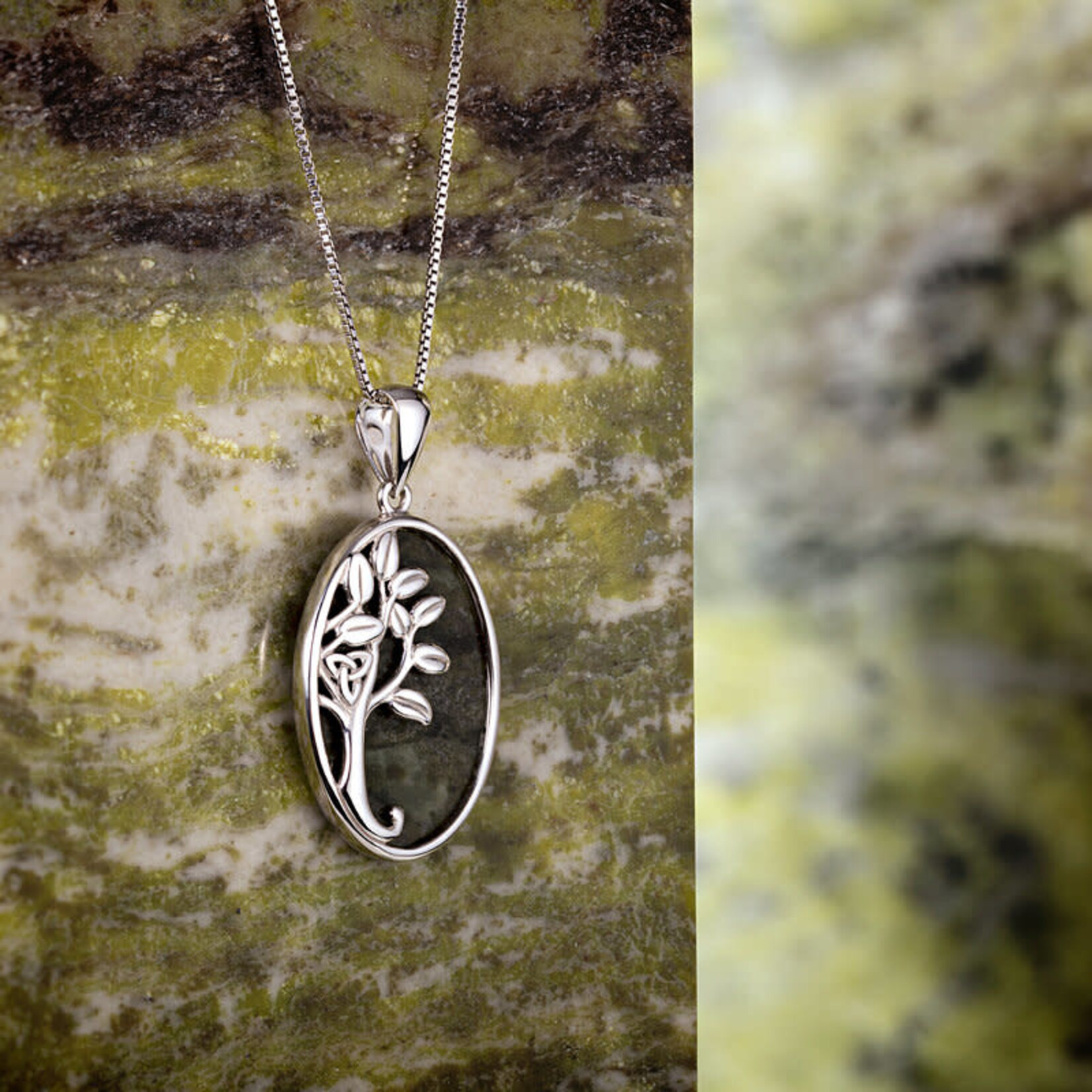 PENDANTS & NECKLACES SOLVAR STERLING & CONNEMARA OVAL TREE OF LIFE PENDANT