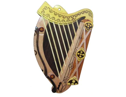 DECOR ISLANDCRAFT WOOD WALL ART - Irish Harp