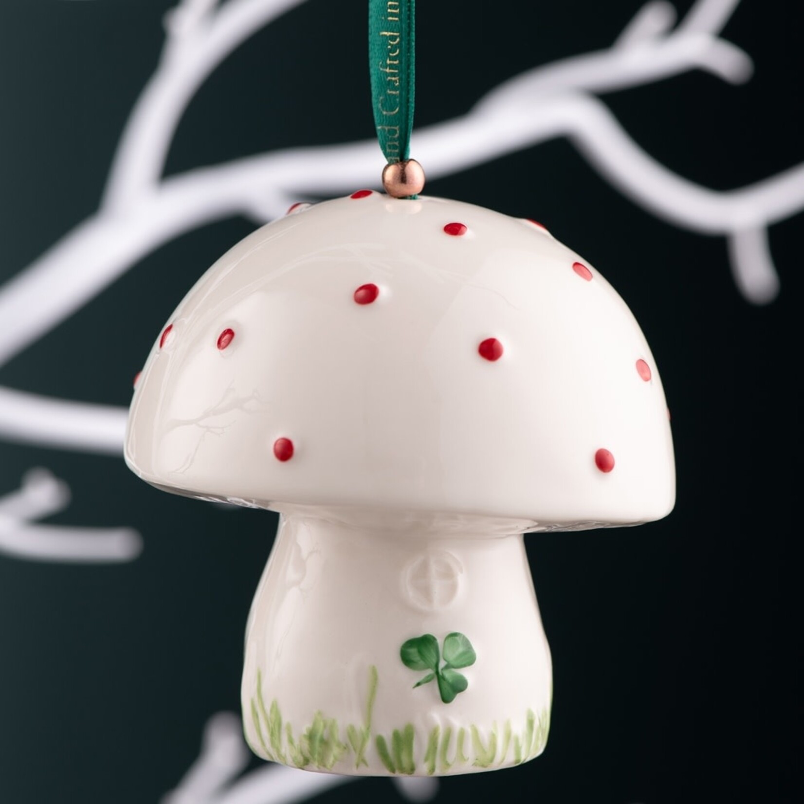 ORNAMENTS BELLEEK ORNAMENT - Classic Toadstool