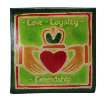 SMALL NOVELTY IRISH GIFTS SQUARE LEATHER PURSE - Claddagh