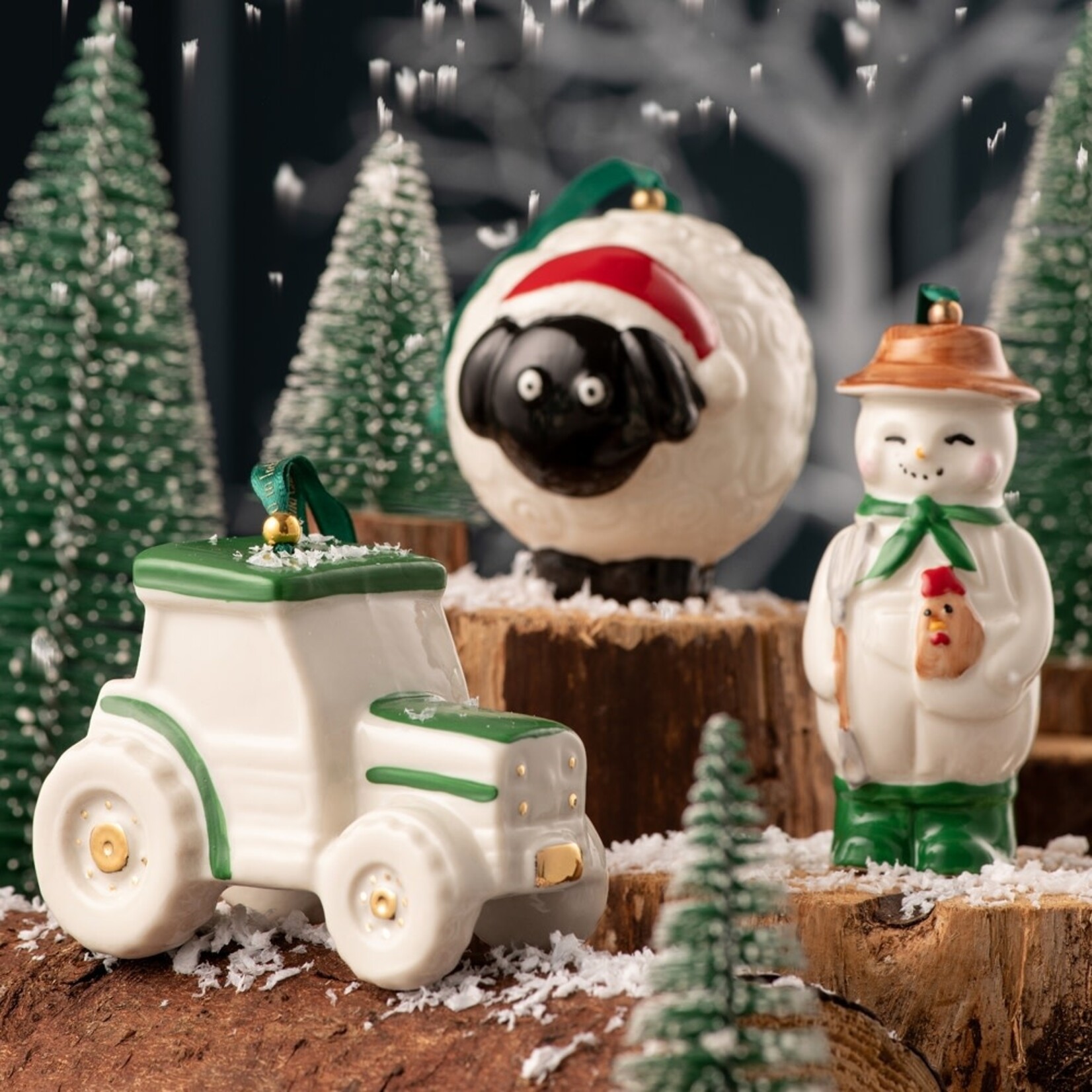 ORNAMENTS BELLEEK ORNAMENT - Farmer Snowman