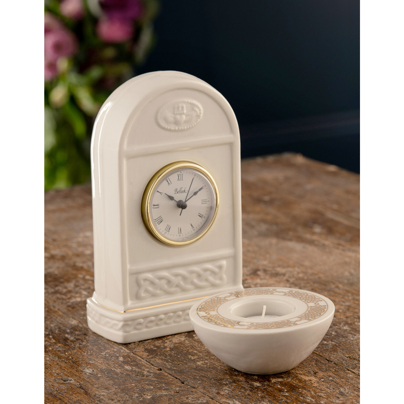 DECOR BELLEEK CLADDAGH CLOCK